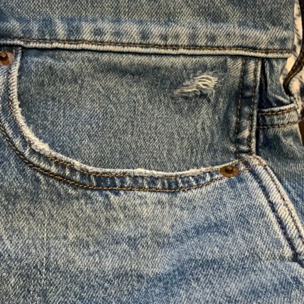 🌷 J. Crew Classic Vintage Blue Denim Jeans - Size 10 / 30 - Picture 7 of 7